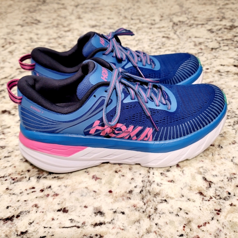 Bondi 7 Hoka One One Women Size 8.5 Blue Pink Like New